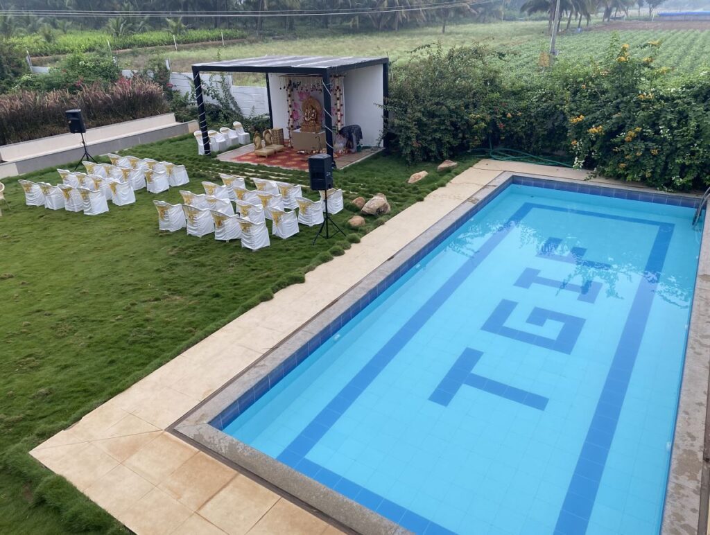 TGIF Farmstay for pool side parties